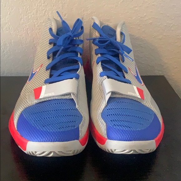 KD Nike Basketball Shoes Size 11 Barely Used! - Picture 4 of 4